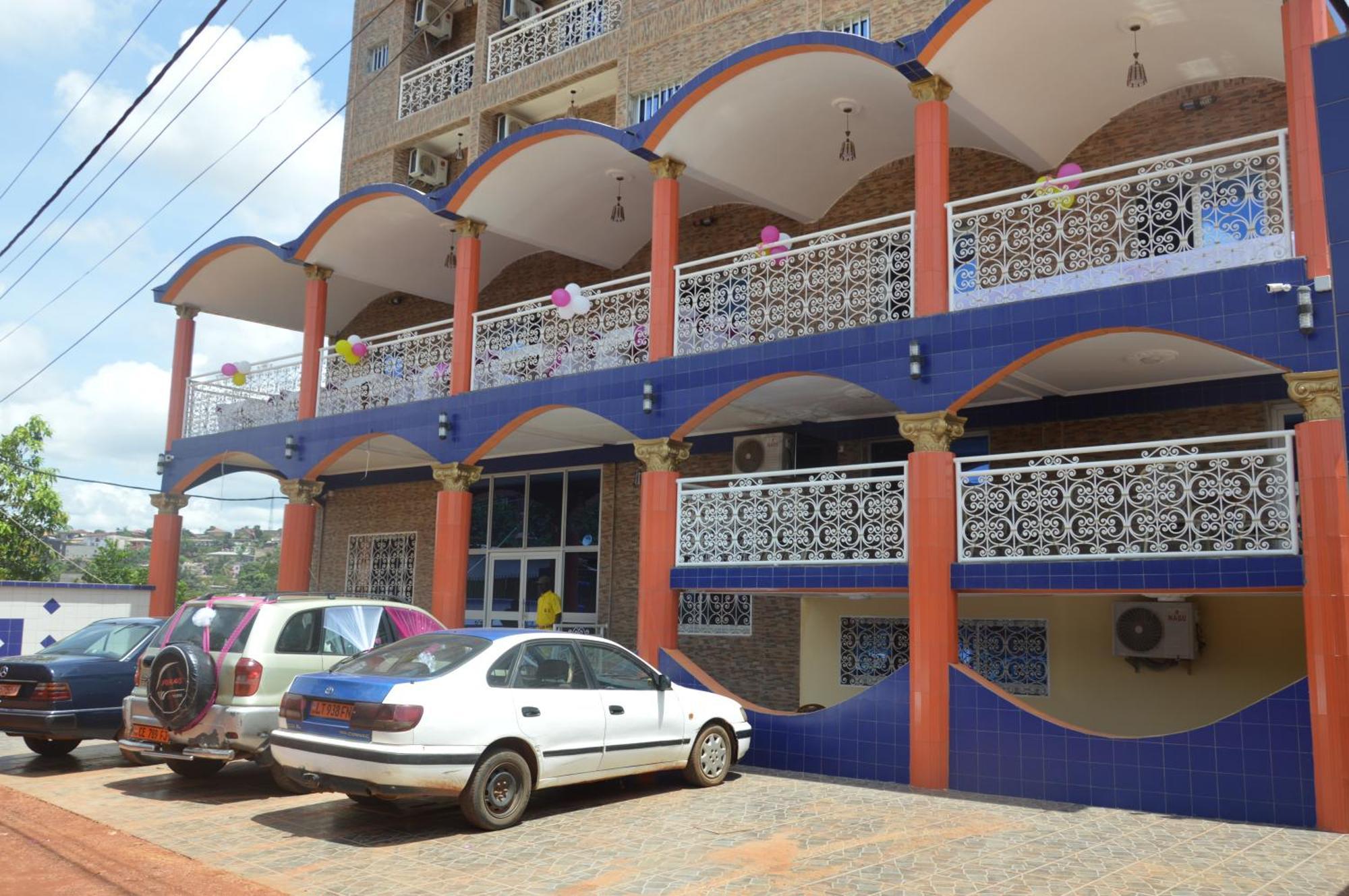 Nikita Hotel ياوندي المظهر الخارجي الصورة